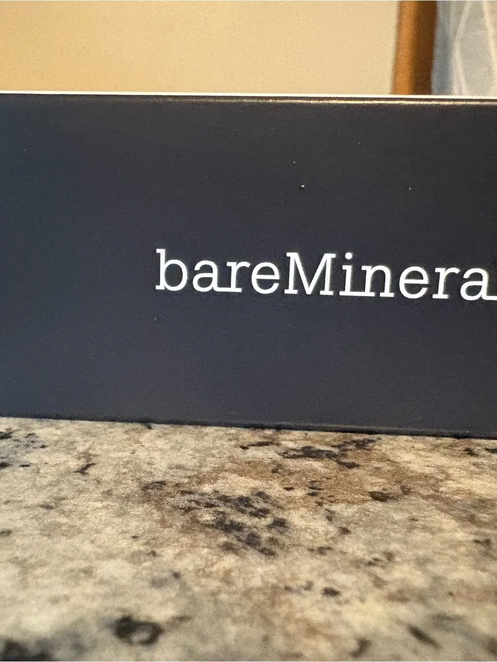 bareMinerals Original Liquid Mineral Foundation - Black Packaging